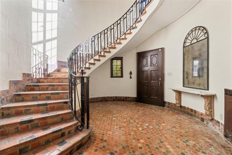 113 Maple Avenue Oil City PA 16301
