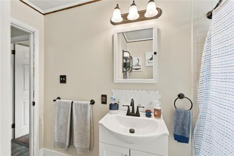 2578 Elgro Road Hampton PA 15044