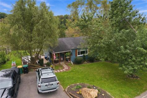 2578 Elgro Road Hampton PA 15044