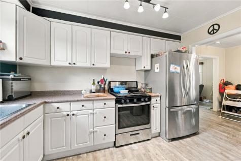 2578 Elgro Road Hampton PA 15044