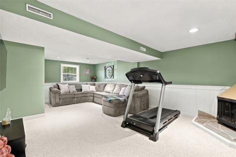 112 Highland Avenue Center Township PA 15061
