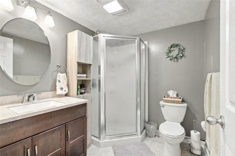 112 Highland Avenue Center Township PA 15061