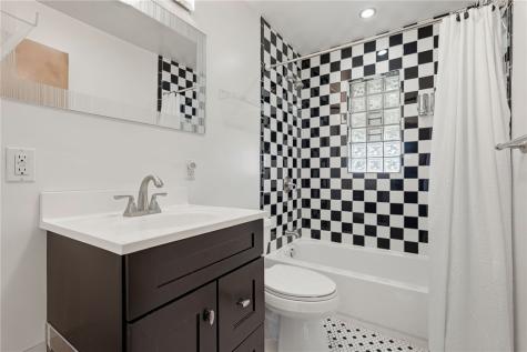 5555 Camelia Street Stanton Heights PA 15201