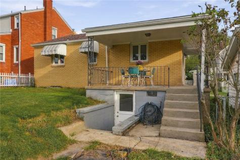 5555 Camelia Street Stanton Heights PA 15201