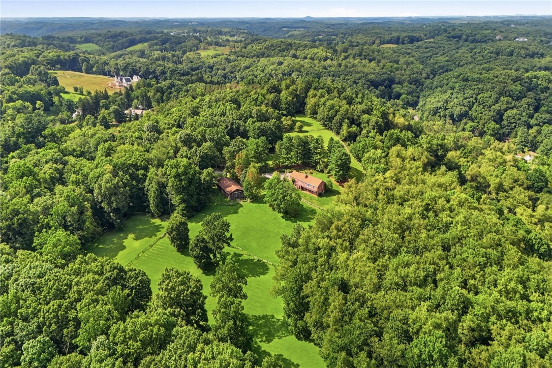 45 Stonedale Road Sewickley Hills Boro PA 15143