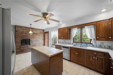 45 Stonedale Road Sewickley Hills Boro PA 15143