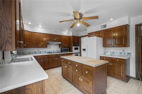 45 Stonedale Road Sewickley Hills Boro PA 15143