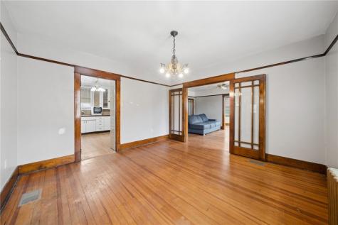 333 Greenwood Place Bridgeville PA 15017