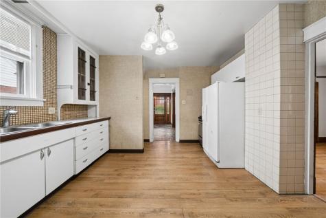 333 Greenwood Place Bridgeville PA 15017