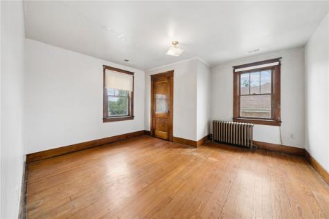 333 Greenwood Place Bridgeville PA 15017