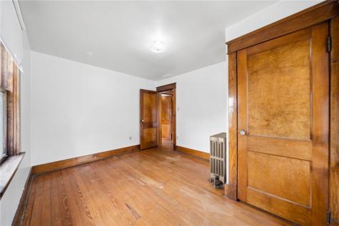 333 Greenwood Place Bridgeville PA 15017