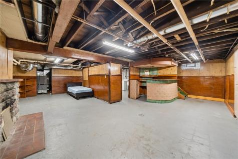 333 Greenwood Place Bridgeville PA 15017