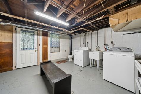 333 Greenwood Place Bridgeville PA 15017