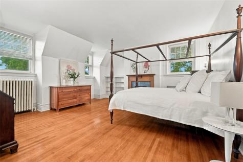 5238 Ellsworth Avenue Shadyside PA 15232