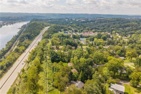 628 Orchard Hill Drive O'hara PA 15238