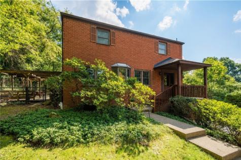 628 Orchard Hill Drive O'hara PA 15238