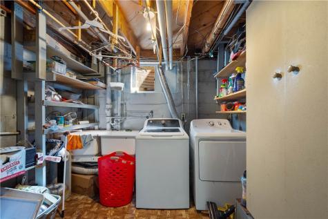 628 Orchard Hill Drive O'hara PA 15238