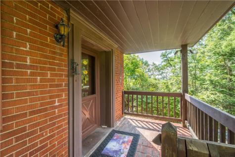 628 Orchard Hill Drive O'hara PA 15238