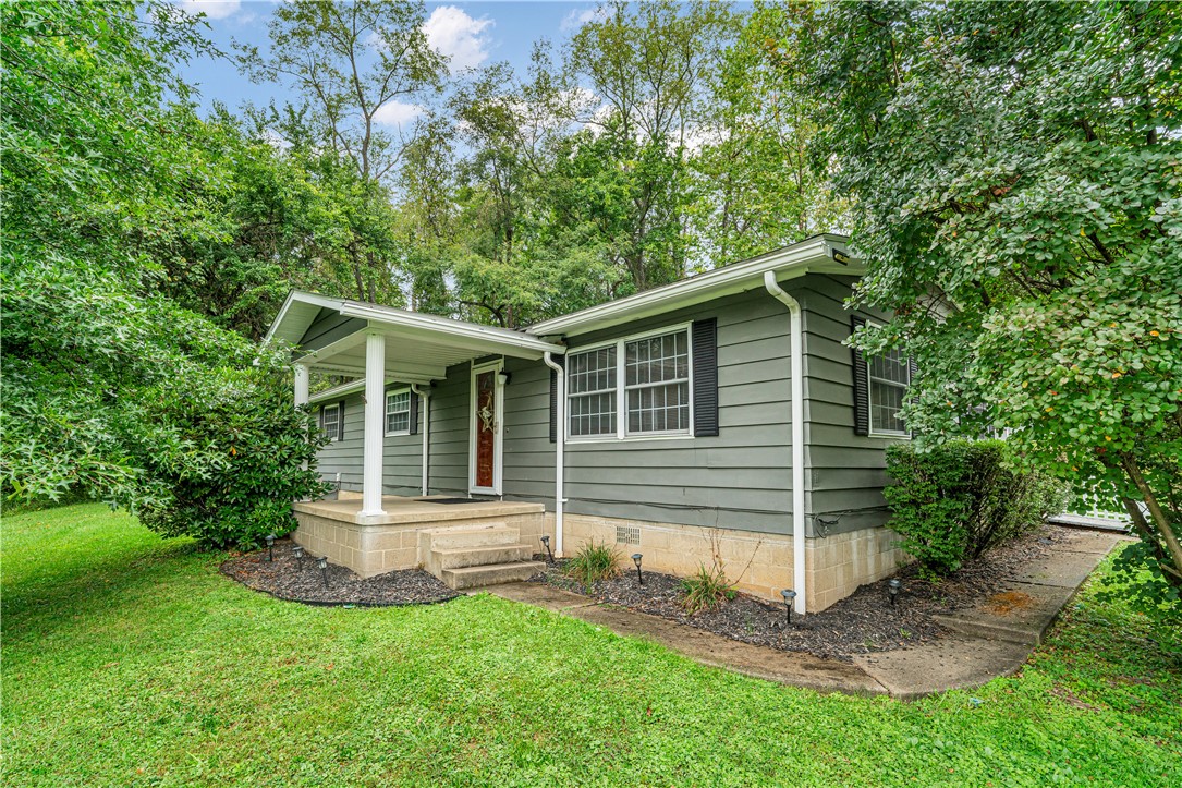 7791 National Pike Menallen Township PA 15401