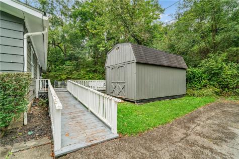 7791 National Pike Menallen Township PA 15401