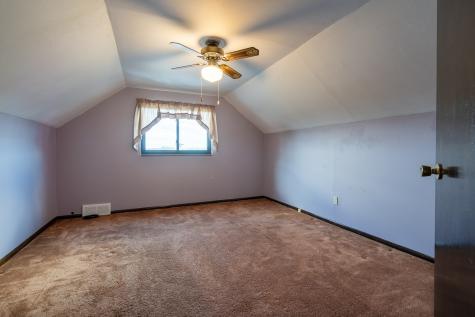 142 Green Pleasant Hills PA 15236