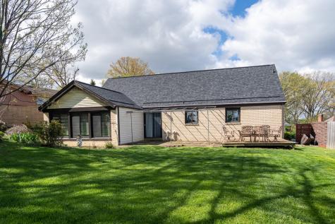 142 Green Pleasant Hills PA 15236