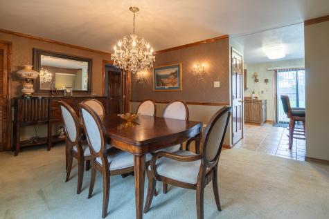 142 Green Pleasant Hills PA 15236