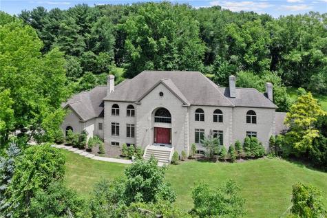 1060 Fox Chapel Road Fox Chapel PA 15238
