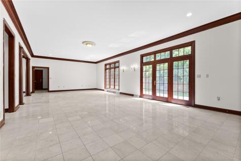 1060 Fox Chapel Road Fox Chapel PA 15238