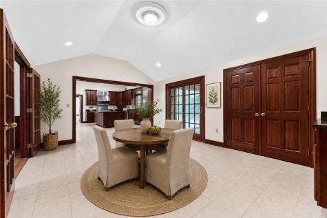 1060 Fox Chapel Road Fox Chapel PA 15238