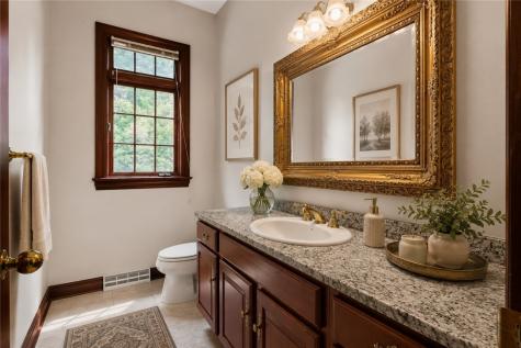 1060 Fox Chapel Road Fox Chapel PA 15238