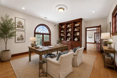 1060 Fox Chapel Road Fox Chapel PA 15238