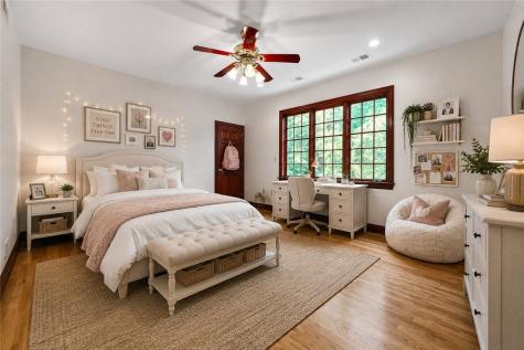 1060 Fox Chapel Road Fox Chapel PA 15238