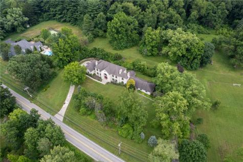 1060 Fox Chapel Road Fox Chapel PA 15238