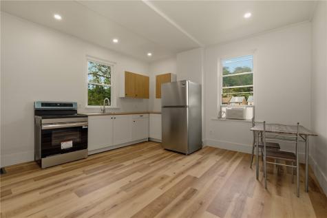 545 Frayne Street Greenfield PA 15207