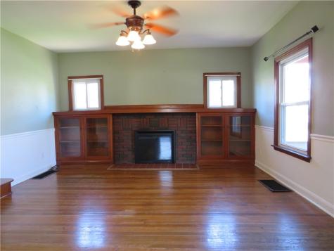651 Liberty Street Grove City Boro PA 16127