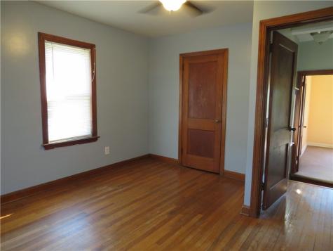 651 Liberty Street Grove City Boro PA 16127
