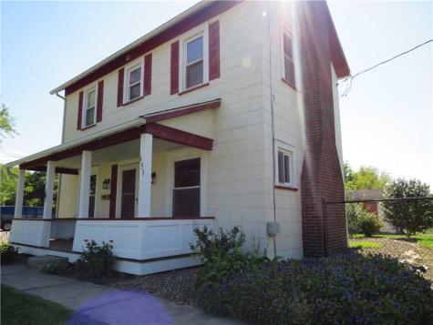 651 Liberty Street Grove City Boro PA 16127