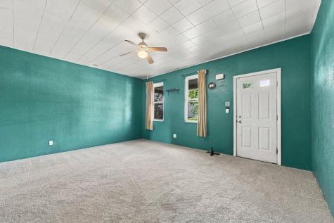 406 St Joseph Street Mt Oliver PA 15210