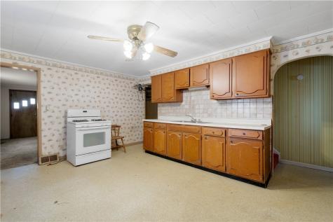 21-23 Lincoln Street Cokeburg PA 15324