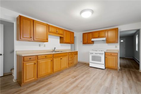21-23 Lincoln Street Cokeburg PA 15324
