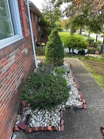 71 W Bruceton Road Pleasant Hills PA 15236