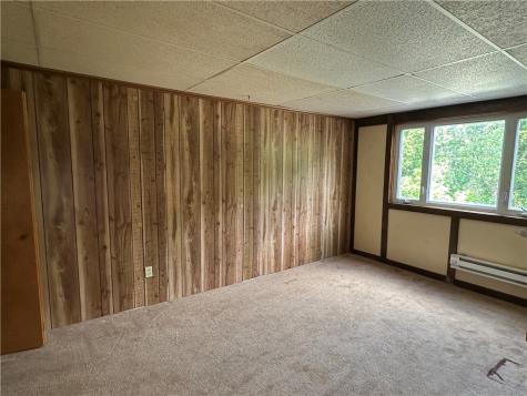 409 2nd Street East Bethlehem PA 15368