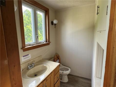 409 2nd Street East Bethlehem PA 15368