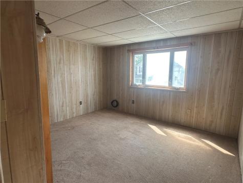409 2nd Street East Bethlehem PA 15368