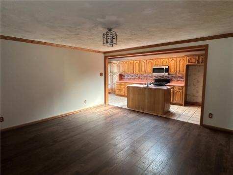 409 2nd Street East Bethlehem PA 15368