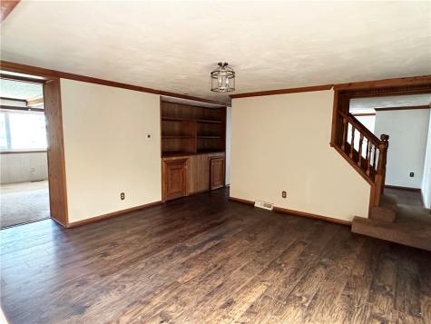 409 2nd Street East Bethlehem PA 15368