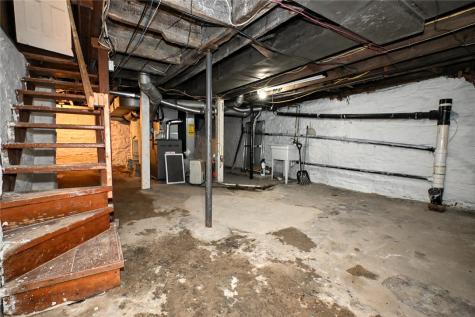 310 6th Street Monongahela PA 15063