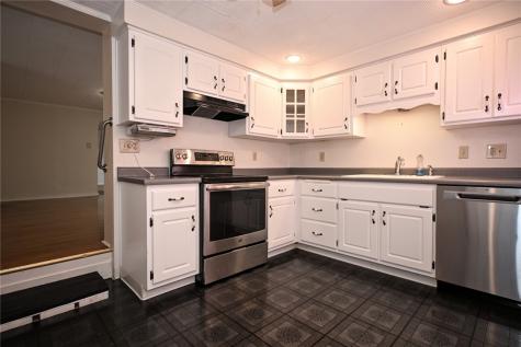 310 6th Street Monongahela PA 15063