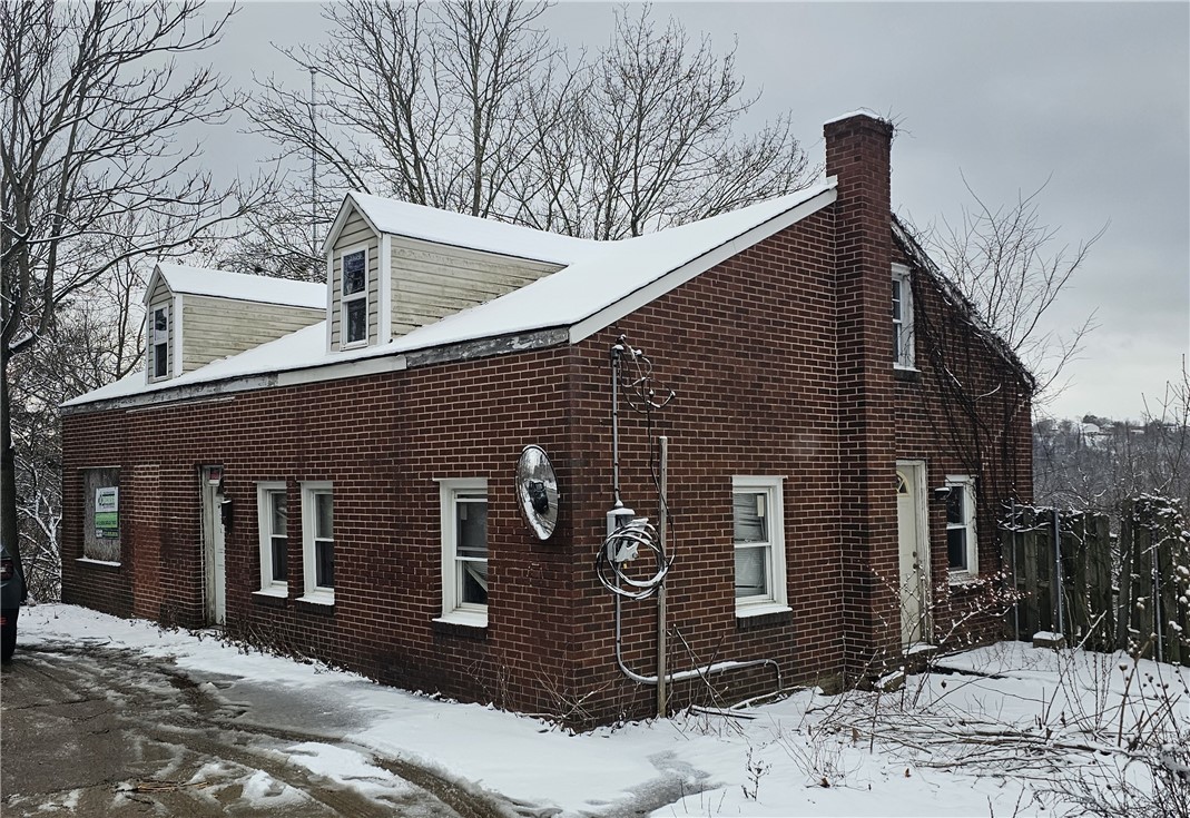 2851 Mount Troy Road Reserve PA 15212
